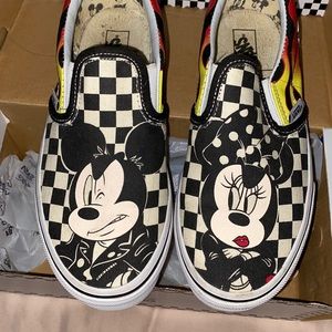 Disney Slip on Vans